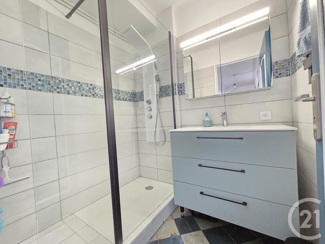 Appartement F3 &agrave; vendre - 3 pi&egrave;ces - 58 m2 - Toulon - 83 - PROVENCE-ALPES-COTE-D-AZUR