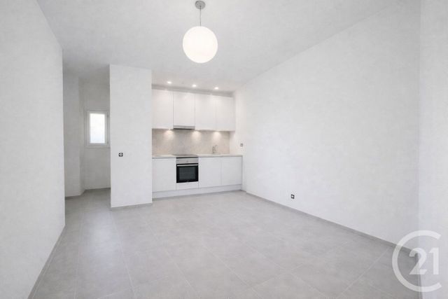 Appartement F3 &agrave; vendre - 3 pi&egrave;ces - 47,13 m2 - Toulon - 83 - PROVENCE-ALPES-COTE-D-AZUR