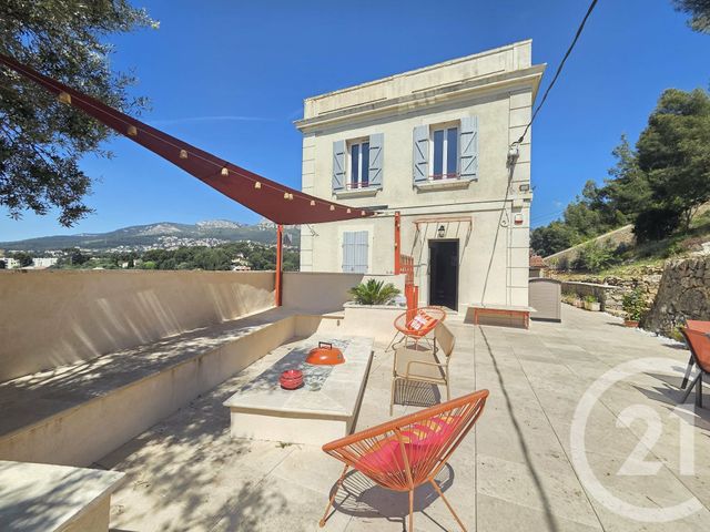 maison - TOULON - 83