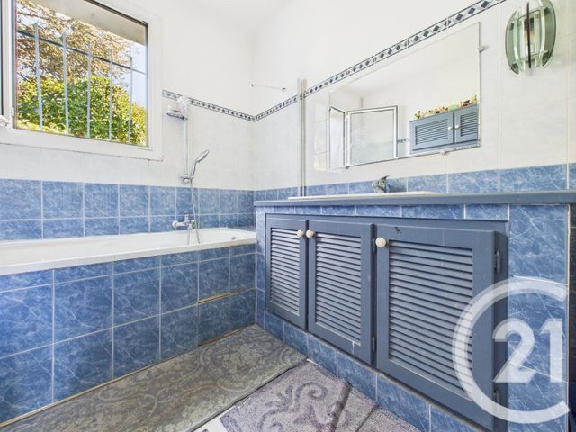 Maison &agrave; vendre - 5 pi&egrave;ces - 204,12 m2 - Toulon - 83 - PROVENCE-ALPES-COTE-D-AZUR