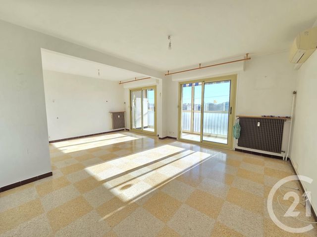 Appartement F4 &agrave; vendre - 4 pi&egrave;ces - 76,02 m2 - Toulon - 83 - PROVENCE-ALPES-COTE-D-AZUR