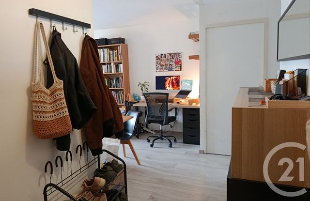Appartement T3 &agrave; vendre - 3 pi&egrave;ces - 64,87 m2 - Toulon - 83 - PROVENCE-ALPES-COTE-D-AZUR