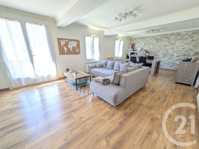 Appartement T4 &agrave; vendre - 4 pi&egrave;ces - 106,41 m2 - Toulon - 83 - PROVENCE-ALPES-COTE-D-AZUR