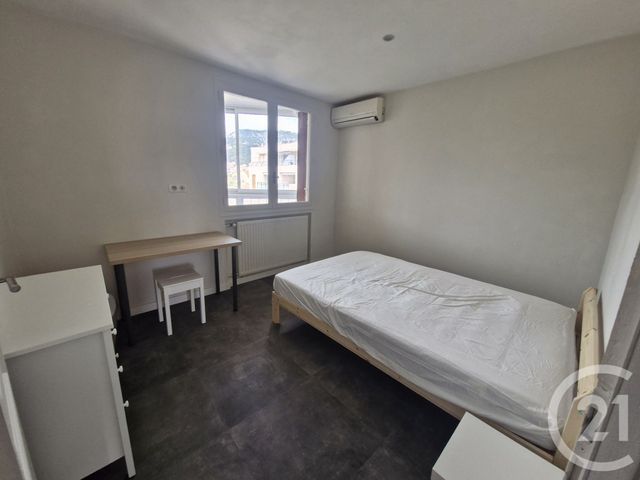 Appartement &agrave; louer - 2 pi&egrave;ces - 52 m2 - Toulon - 83 - PROVENCE-ALPES-COTE-D-AZUR