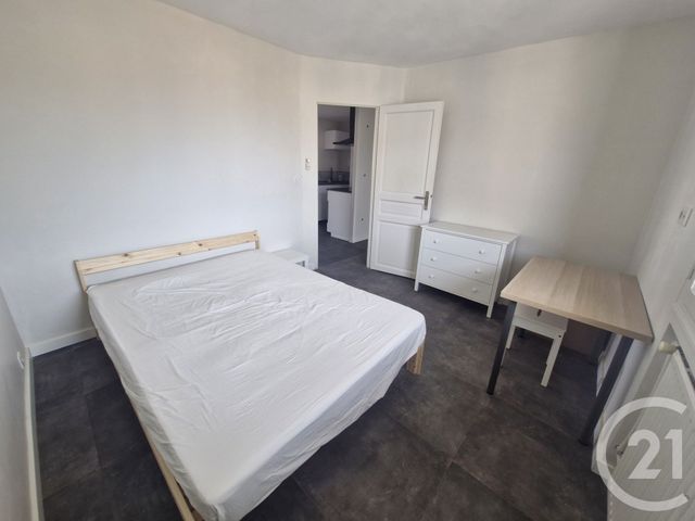 Appartement &agrave; louer - 2 pi&egrave;ces - 52 m2 - Toulon - 83 - PROVENCE-ALPES-COTE-D-AZUR