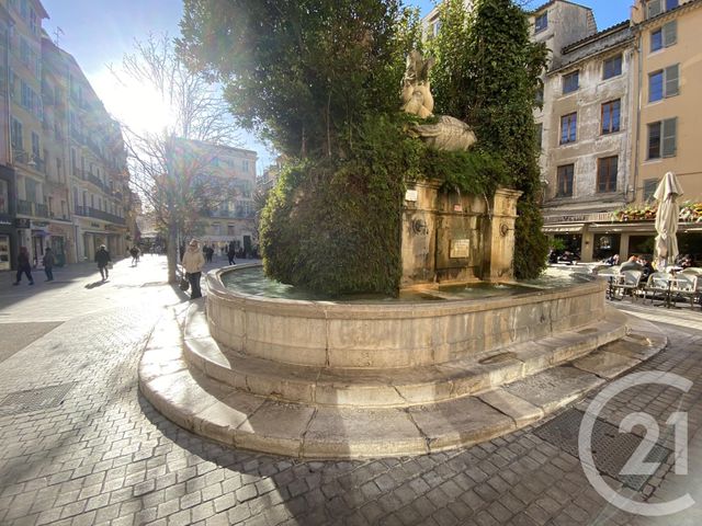 Appartement T4 &agrave; vendre - 4 pi&egrave;ces - 71 m2 - Toulon - 83 - PROVENCE-ALPES-COTE-D-AZUR