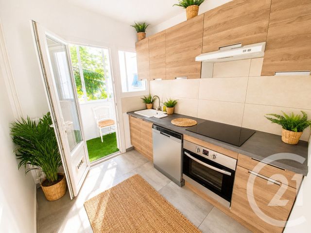 Appartement F3 &agrave; vendre - 3 pi&egrave;ces - 60 m2 - Toulon - 83 - PROVENCE-ALPES-COTE-D-AZUR