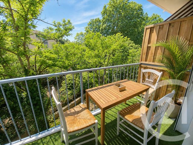 Appartement F3 &agrave; vendre - 3 pi&egrave;ces - 60 m2 - Toulon - 83 - PROVENCE-ALPES-COTE-D-AZUR