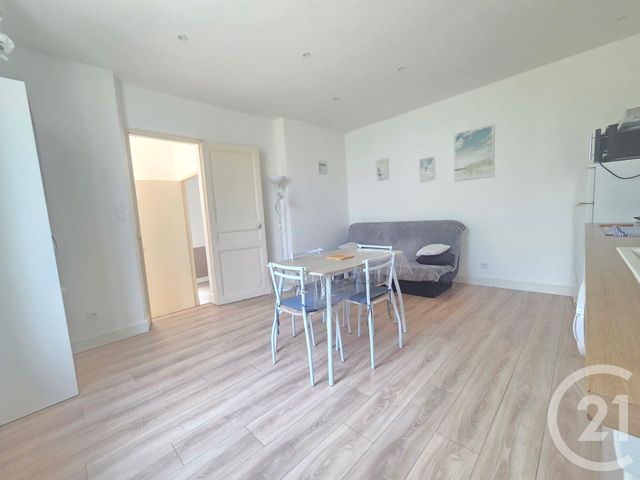 Appartement T2 &agrave; vendre - 2 pi&egrave;ces - 35 m2 - La Seyne Sur Mer - 83 - PROVENCE-ALPES-COTE-D-AZUR