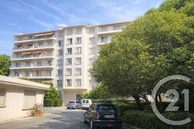 Appartement F3 &agrave; vendre - 3 pi&egrave;ces - 64 m2 - Toulon - 83 - PROVENCE-ALPES-COTE-D-AZUR
