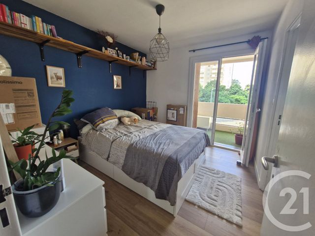 Appartement F2 &agrave; louer - 2 pi&egrave;ces - 52 m2 - Toulon - 83 - PROVENCE-ALPES-COTE-D-AZUR