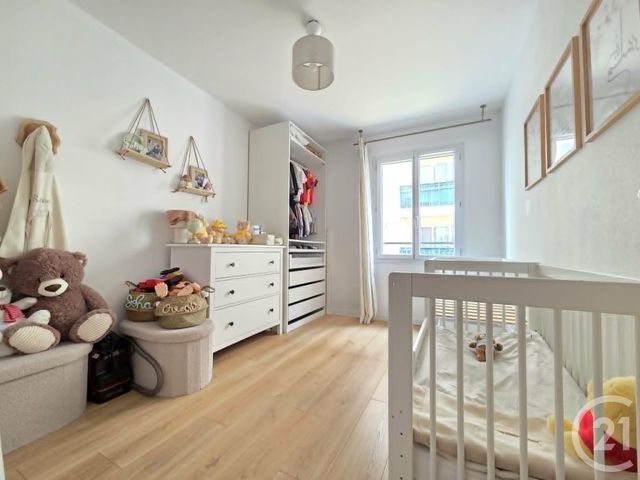 Appartement F3 &agrave; vendre - 3 pi&egrave;ces - 54,95 m2 - La Seyne Sur Mer - 83 - PROVENCE-ALPES-COTE-D-AZUR