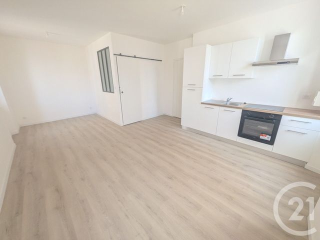 Appartement Studio &agrave; vendre - 1 pi&egrave;ce - 27,32 m2 - Toulon - 83 - PROVENCE-ALPES-COTE-D-AZUR