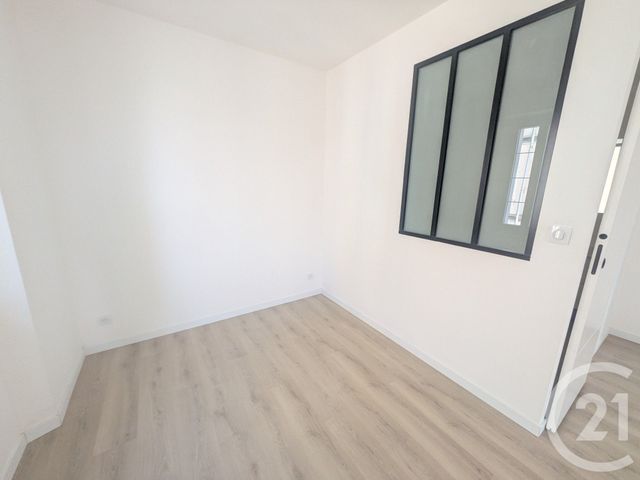Appartement Studio &agrave; vendre - 1 pi&egrave;ce - 27,32 m2 - Toulon - 83 - PROVENCE-ALPES-COTE-D-AZUR