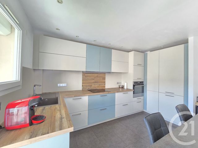 Appartement F4 &agrave; vendre - 4 pi&egrave;ces - 77,60 m2 - Toulon - 83 - PROVENCE-ALPES-COTE-D-AZUR