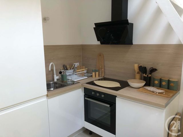 Maison &agrave; vendre - 1 pi&egrave;ce - 22,63 m2 - Bandol - 83 - PROVENCE-ALPES-COTE-D-AZUR