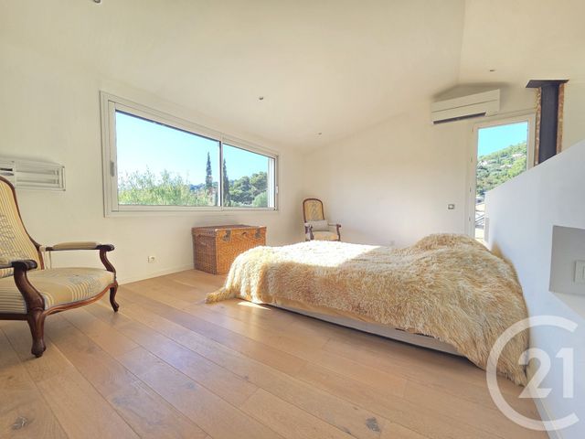 Maison &agrave; vendre - 5 pi&egrave;ces - 123 m2 - Ollioules - 83 - PROVENCE-ALPES-COTE-D-AZUR