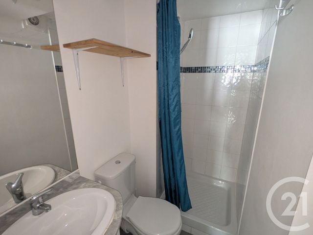 Appartement T2 &agrave; vendre - 2 pi&egrave;ces - 32 m2 - Toulon - 83 - PROVENCE-ALPES-COTE-D-AZUR