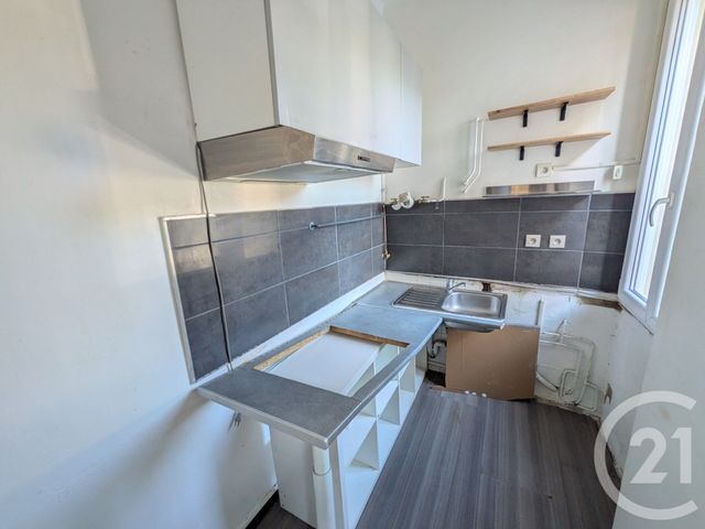 Appartement T2 &agrave; vendre - 2 pi&egrave;ces - 34,19 m2 - Toulon - 83 - PROVENCE-ALPES-COTE-D-AZUR