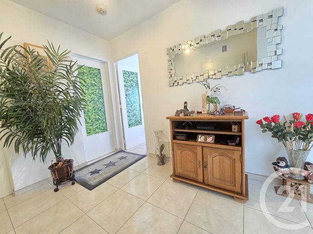 Appartement T3 &agrave; vendre - 3 pi&egrave;ces - 64,88 m2 - Toulon - 83 - PROVENCE-ALPES-COTE-D-AZUR