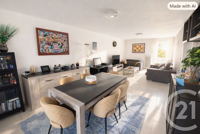 Appartement F5 &agrave; vendre - 5 pi&egrave;ces - 97 m2 - Toulon - 83 - PROVENCE-ALPES-COTE-D-AZUR