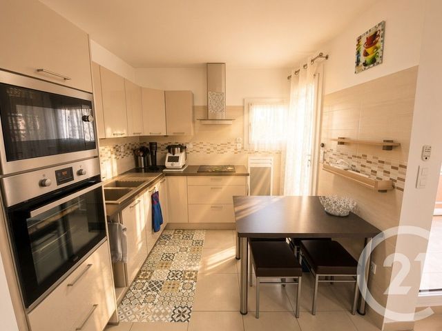 Appartement F5 &agrave; vendre - 5 pi&egrave;ces - 97 m2 - Toulon - 83 - PROVENCE-ALPES-COTE-D-AZUR
