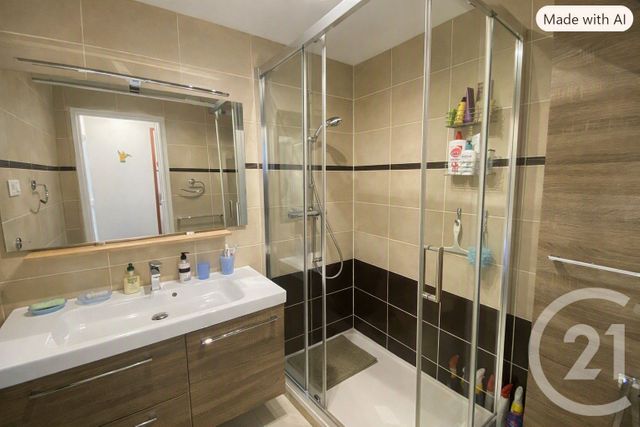 Appartement F5 &agrave; vendre - 5 pi&egrave;ces - 97 m2 - Toulon - 83 - PROVENCE-ALPES-COTE-D-AZUR