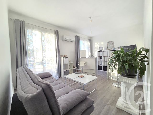 Appartement F2 bis &agrave; vendre - 2 pi&egrave;ces - 52,54 m2 - Toulon - 83 - PROVENCE-ALPES-COTE-D-AZUR