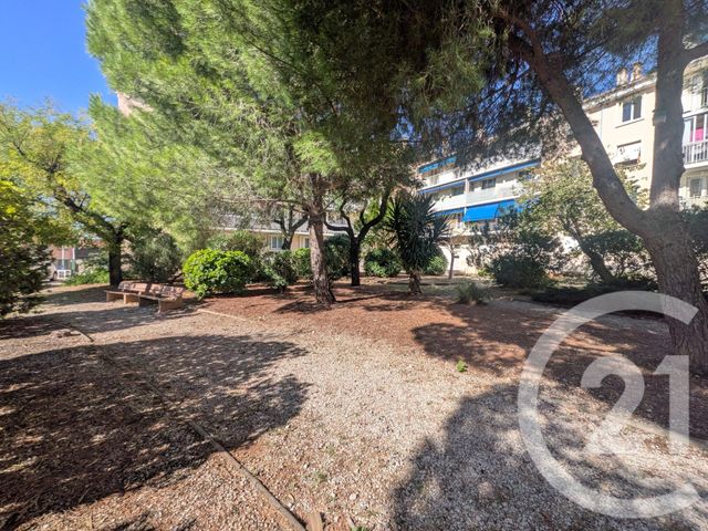 Appartement T5 &agrave; vendre - 5 pi&egrave;ces - 83,36 m2 - Toulon - 83 - PROVENCE-ALPES-COTE-D-AZUR