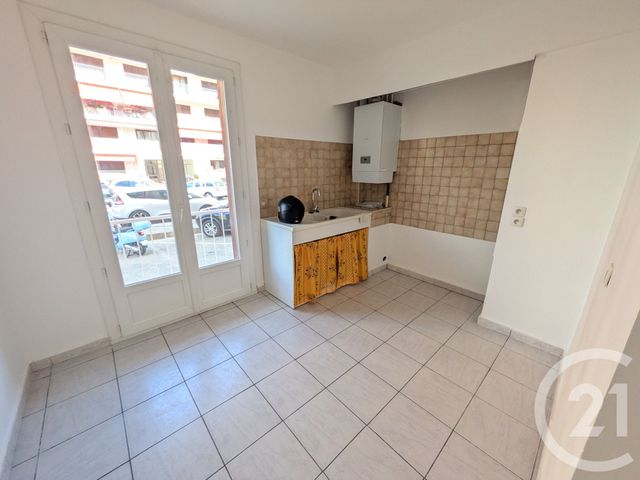 Appartement T3 &agrave; vendre - 3 pi&egrave;ces - 57,12 m2 - Toulon - 83 - PROVENCE-ALPES-COTE-D-AZUR