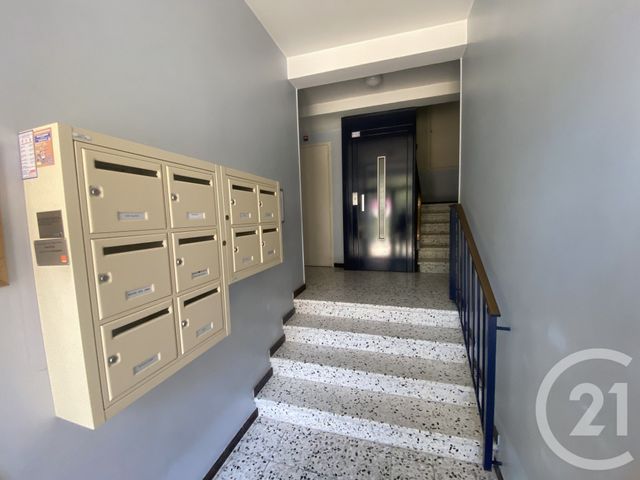 Appartement F3 &agrave; vendre - 3 pi&egrave;ces - 67 m2 - Toulon - 83 - PROVENCE-ALPES-COTE-D-AZUR