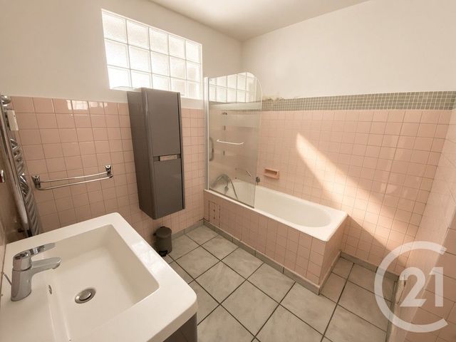 Appartement F3 &agrave; vendre - 3 pi&egrave;ces - 67 m2 - Toulon - 83 - PROVENCE-ALPES-COTE-D-AZUR