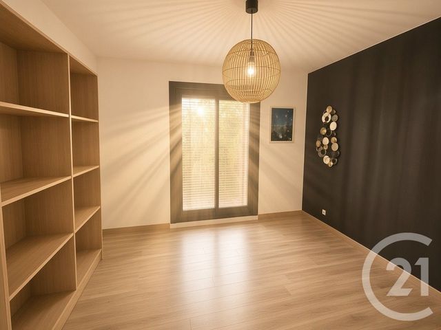 Appartement F4 &agrave; vendre - 4 pi&egrave;ces - 76 m2 - Toulon - 83 - PROVENCE-ALPES-COTE-D-AZUR