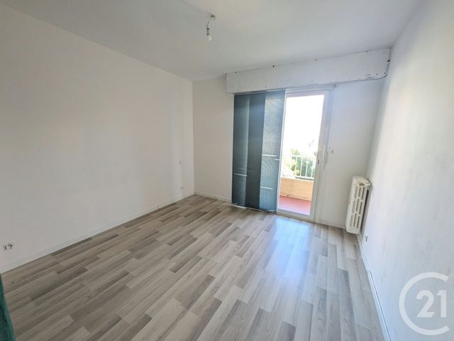 Appartement &agrave; vendre - 4 pi&egrave;ces - 73 m2 - Toulon - 83 - PROVENCE-ALPES-COTE-D-AZUR