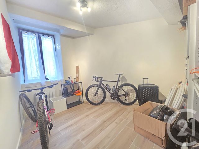 Appartement F3 &agrave; vendre - 3 pi&egrave;ces - 68 m2 - Cuers - 83 - PROVENCE-ALPES-COTE-D-AZUR
