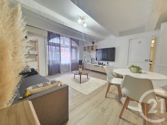 Appartement F3 &agrave; vendre - 3 pi&egrave;ces - 68 m2 - Cuers - 83 - PROVENCE-ALPES-COTE-D-AZUR