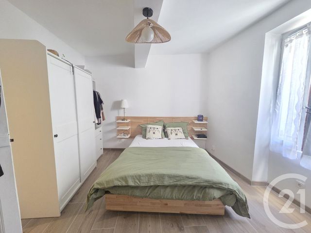 Appartement F3 &agrave; vendre - 3 pi&egrave;ces - 68 m2 - Cuers - 83 - PROVENCE-ALPES-COTE-D-AZUR