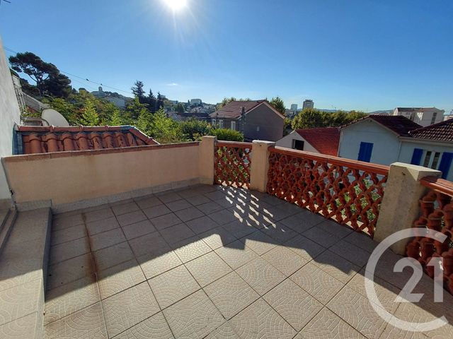Appartement F5 &agrave; louer - 5 pi&egrave;ces - 74 m2 - Toulon - 83 - PROVENCE-ALPES-COTE-D-AZUR