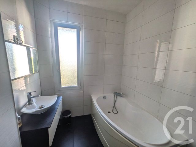 Appartement T5 &agrave; vendre - 5 pi&egrave;ces - 114,94 m2 - Toulon - 83 - PROVENCE-ALPES-COTE-D-AZUR