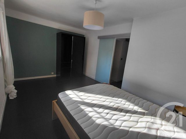 Appartement F3 &agrave; louer - 3 pi&egrave;ces - 56 m2 - Toulon - 83 - PROVENCE-ALPES-COTE-D-AZUR