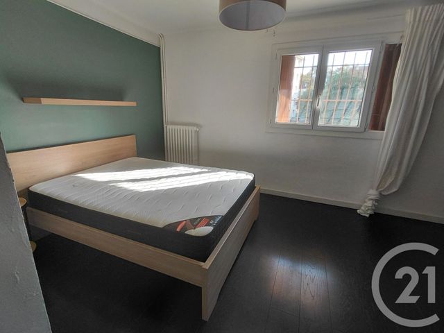 Appartement F3 &agrave; louer - 3 pi&egrave;ces - 56 m2 - Toulon - 83 - PROVENCE-ALPES-COTE-D-AZUR
