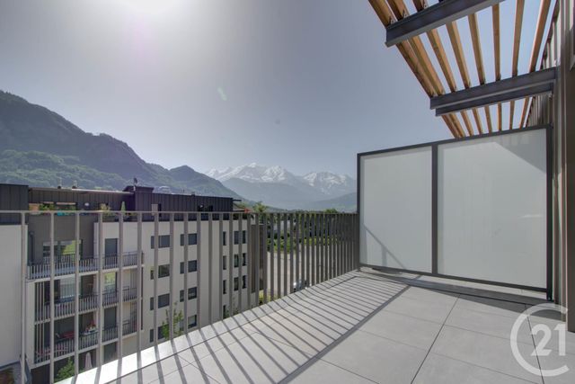 Appartement à vendre - 2 pièces - 56,67 m2 - Sallanches - 74 - RHONE-ALPES