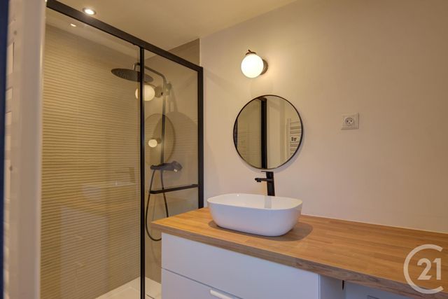 Appartement F3 &agrave; vendre - 3 pi&egrave;ces - 60,63 m2 - Sallanches - 74 - RHONE-ALPES