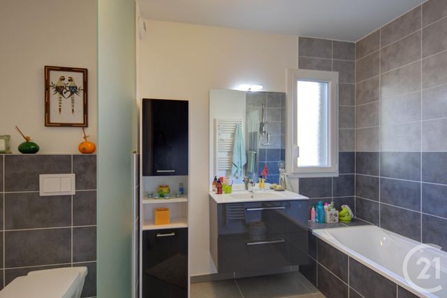 Appartement F4 &agrave; vendre - 4 pi&egrave;ces - 117,08 m2 - Sallanches - 74 - RHONE-ALPES