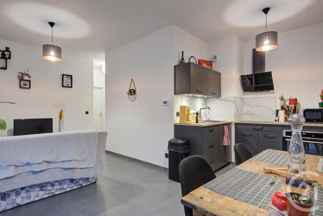 Appartement F3 &agrave; vendre - 3 pi&egrave;ces - 59,07 m2 - Sallanches - 74 - RHONE-ALPES
