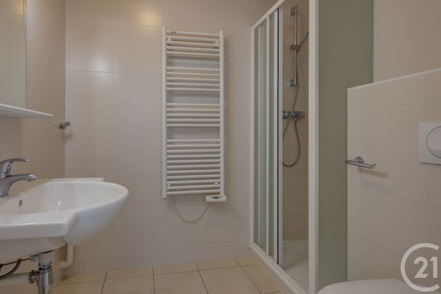 Appartement F2 &agrave; louer - 2 pi&egrave;ces - 32,92 m2 - Sallanches - 74 - RHONE-ALPES