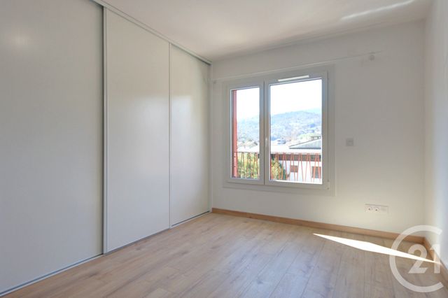 Appartement F3 &agrave; louer - 3 pi&egrave;ces - 79,18 m2 - Sallanches - 74 - RHONE-ALPES