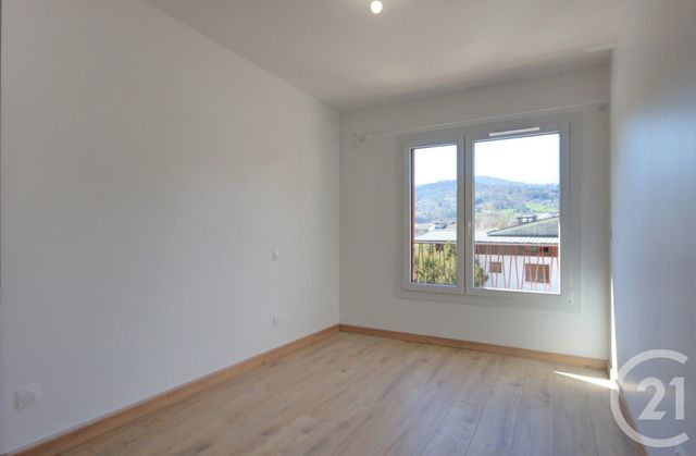 Appartement F3 &agrave; louer - 3 pi&egrave;ces - 79,18 m2 - Sallanches - 74 - RHONE-ALPES