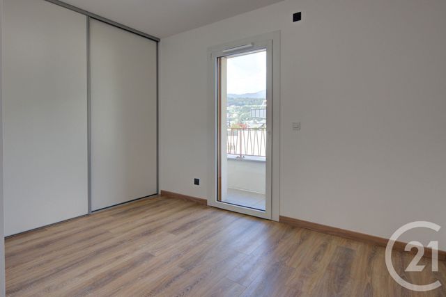 Appartement F4 &agrave; louer - 4 pi&egrave;ces - 87,92 m2 - Sallanches - 74 - RHONE-ALPES