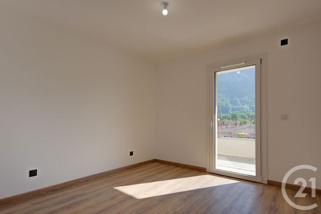 Appartement F4 &agrave; louer - 4 pi&egrave;ces - 87,92 m2 - Sallanches - 74 - RHONE-ALPES